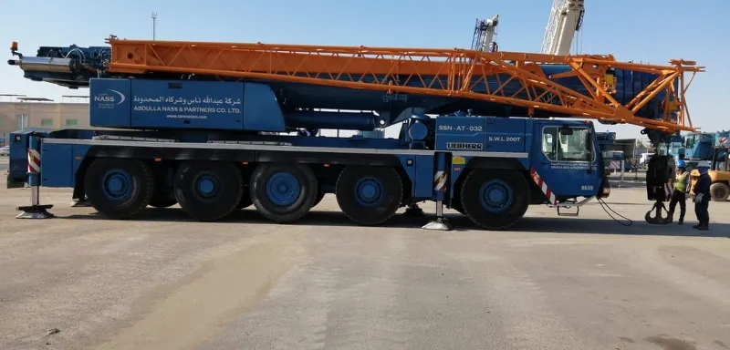 Liebherr LTM1200-1 (ref 8659)