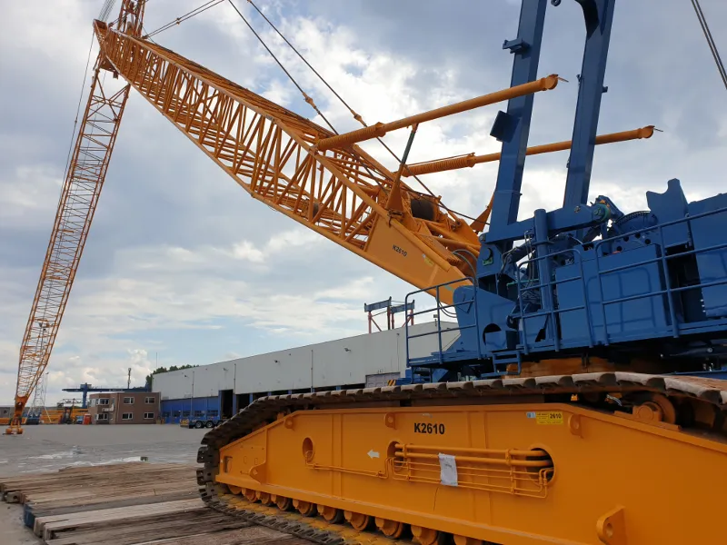 Kobelco CKE4000 (2610)