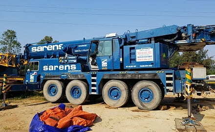 Liebherr LTM1090-2 (2625)