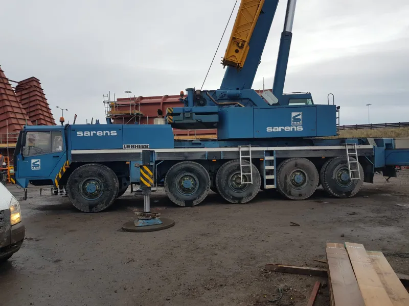 Liebherr LTM1150-5.1 (2348)