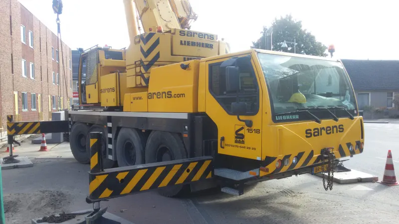 Liebherr LTM 1070-4.1 (1518)